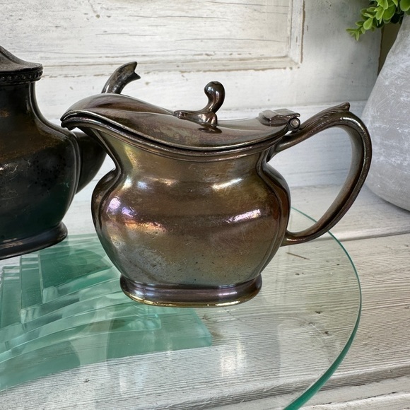 REED & BARTON, SILVER SOLDERED, 7 OUNCE, HOTEL CREAM PITCHER - Picture 1 of 7